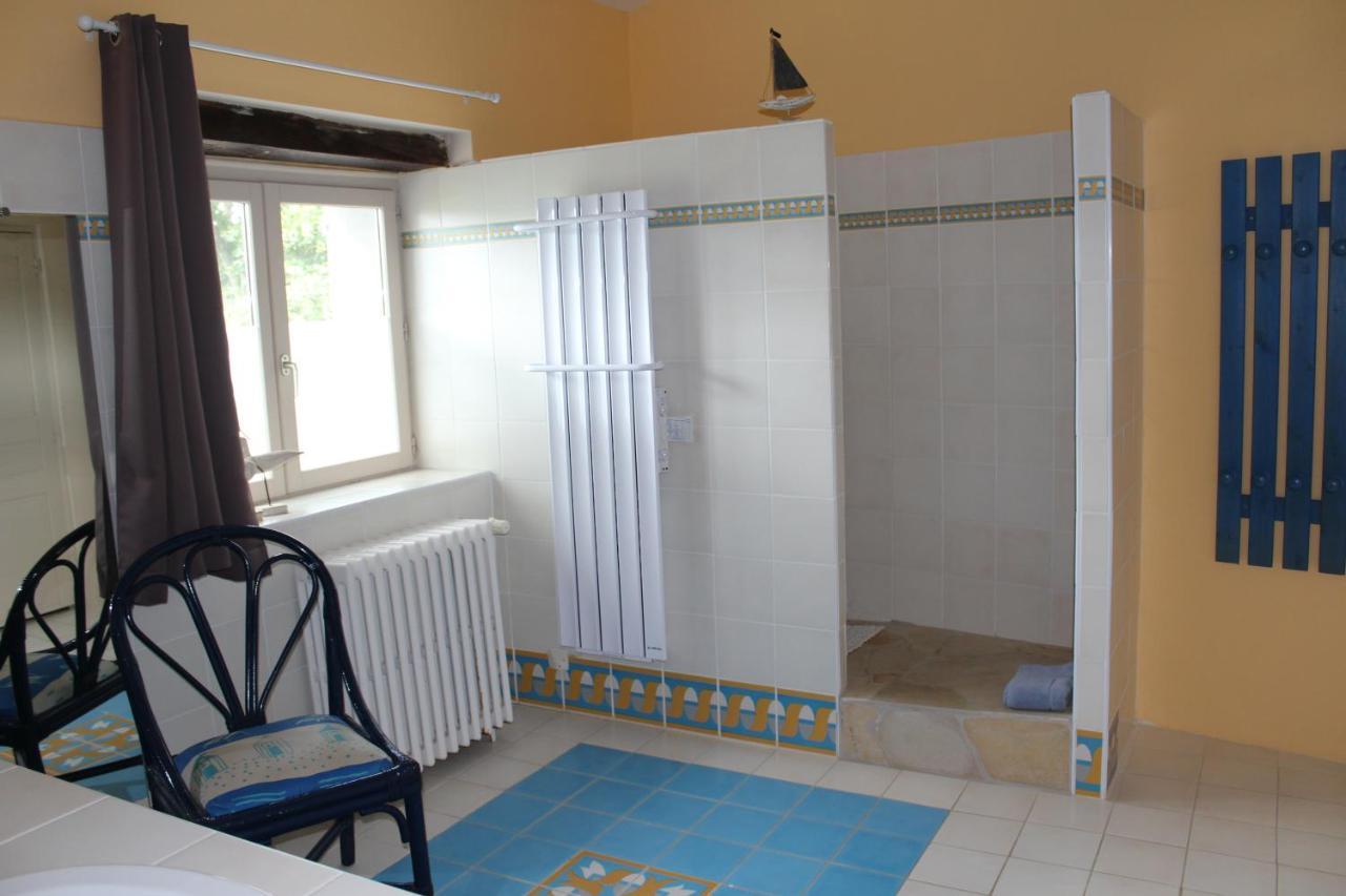 Le Do D'Anne Bed & Breakfast Villetritouls Exterior photo
